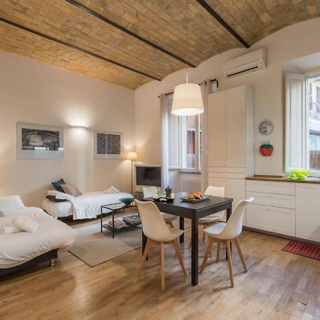 The Best Rent - Elegant Flat Near Colosseum Roma Exterior foto