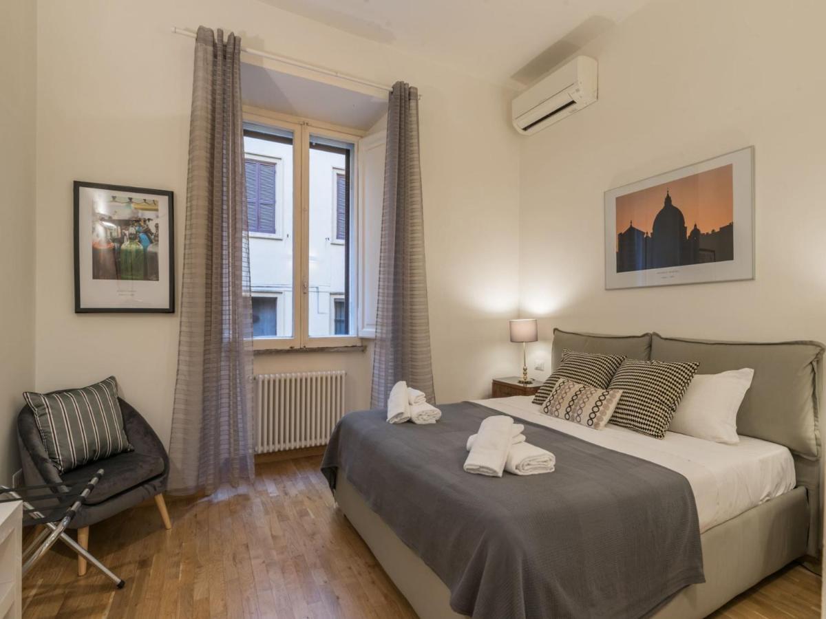 The Best Rent - Elegant Flat Near Colosseum Roma Exterior foto