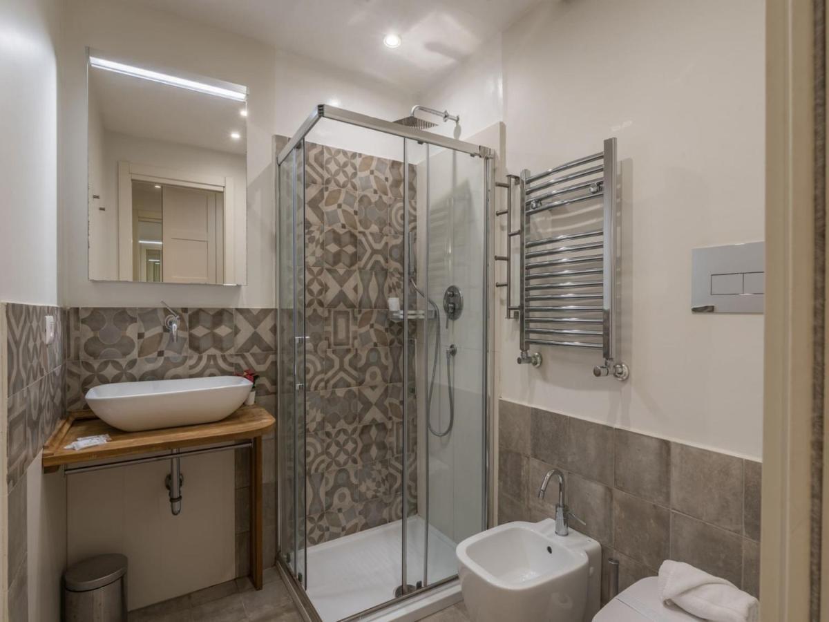 The Best Rent - Elegant Flat Near Colosseum Roma Exterior foto